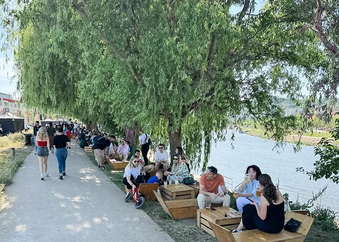 Bright And Beautiful Grigorescu